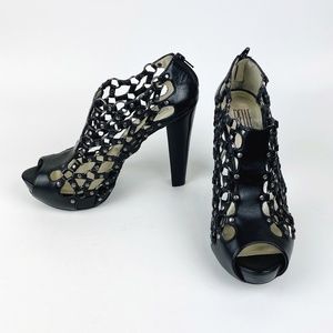 Pelle Moda Black Leather Cage Ankle Boots, metal rings woven peep toe, Size 8